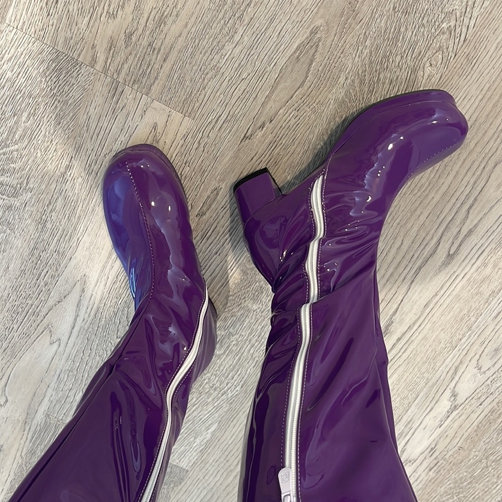 BRAND NEW AMAZON Purple Knee High Boots Size 6.5 (37)